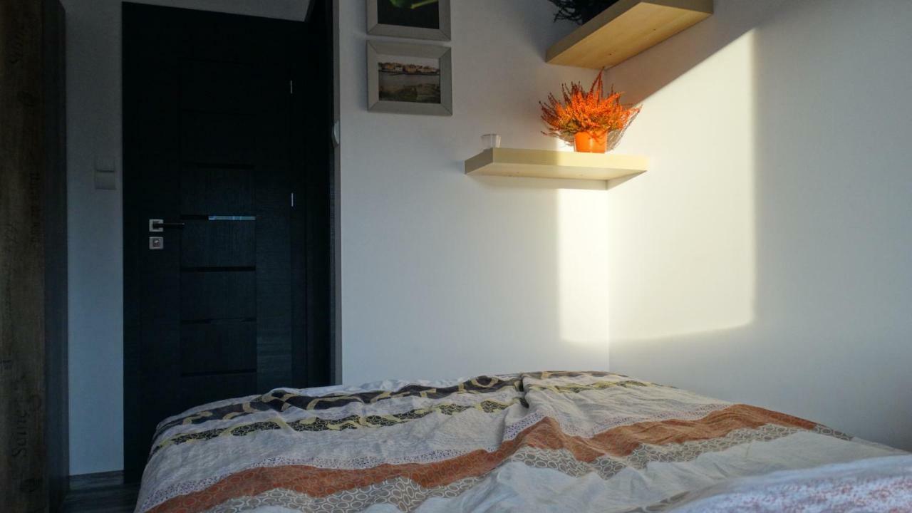 Walbrzych - Przytulne, Nowe Mieszkanie Exteriör bild